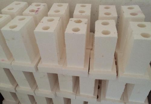 剛玉空心球制品